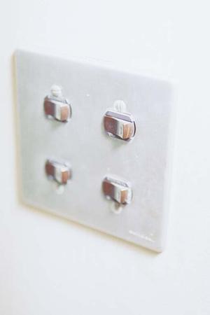 三重での電気工事なら日本メディア