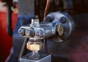 素材にあわせた巻取りとスリッター